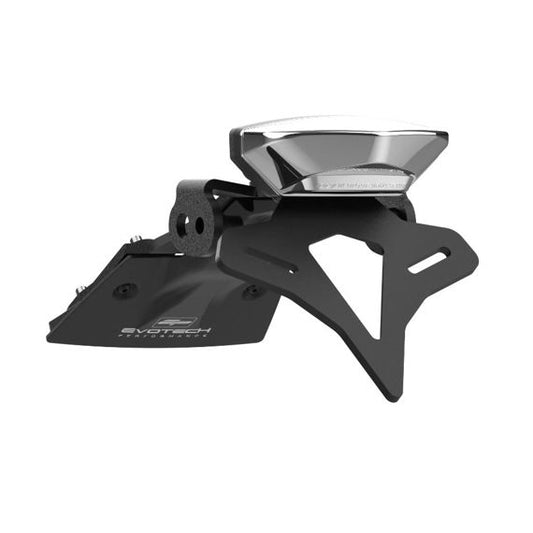 Portamatrículas con luz trasera transparente Evotech Performance Suzuki GSX-8S '23-