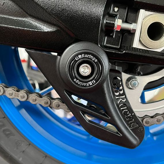 Aleta de tiburón GB-Racing con kit de bobina para varios modelos