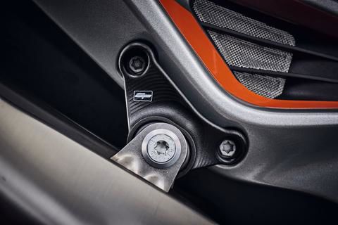 Soporte de escape negro Evotech Performance KTM 890 Duke R '20-