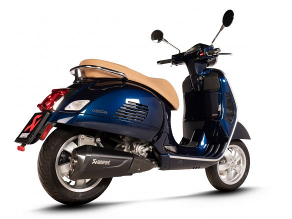 SILENCIADOR AKRAPOVIC DE ACERO INOXIDABLE NEGRO PARA VESPA GTS 300 2021-2024