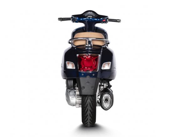 SILENCIADOR AKRAPOVIC DE ACERO INOXIDABLE NEGRO PARA VESPA GTS 300 2021-2024