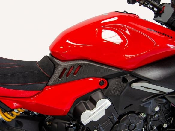 TAPA DE DEPÓSITO DE CARBONO DUCABIKE DUCATI DIAVEL V4 2023
