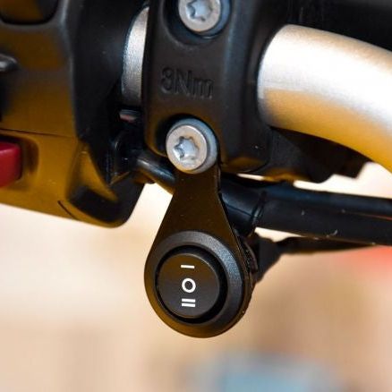 KIT HEALTECH ESE SERVO ELIMINADOR DE ESCAPE CONMUTABLE BMW R 1200 RS 2015-2018