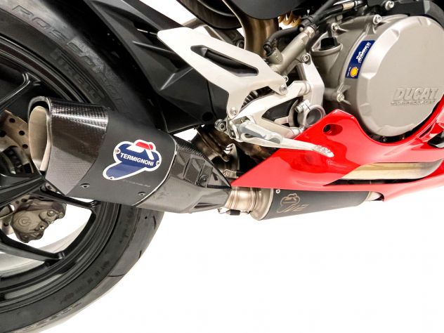 SISTEMA DE ESCAPE LATERAL COMPLETO TERMIGNONI + UPMAP ACERO TITANIO DUCATI STREETFIGHTER V2