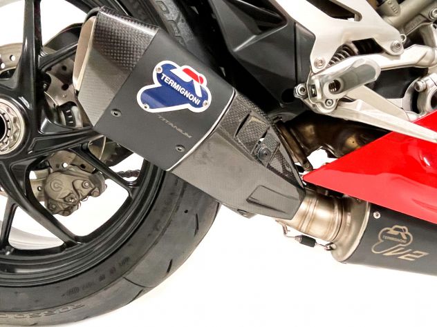 SISTEMA DE ESCAPE LATERAL COMPLETO TERMIGNONI + UPMAP ACERO TITANIO DUCATI STREETFIGHTER V2