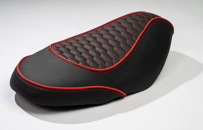 Sillín personalizado negro y rojo | PIAGGIO ZIP II/ZIP SP