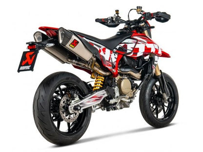 PAR DE SILENCIADORES AKRAPOVIC DE TITANIO PARA DUCATI HYPERMOTARD 698 MONO / RVE 2024 