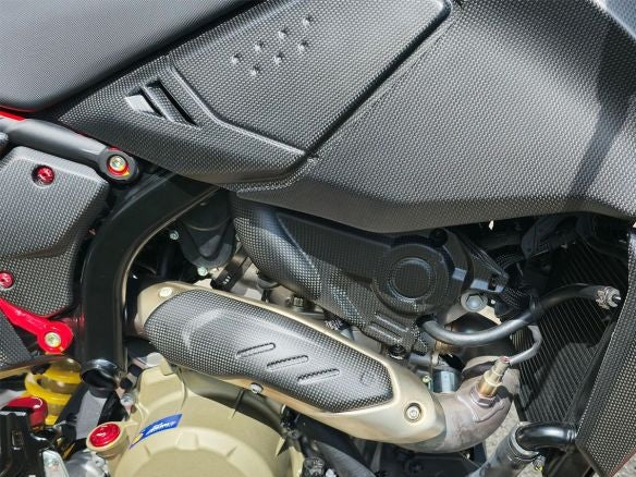 PROTECTOR TÉRMICO DELANTERO DE CARBONO CNC RACING DUCATI HYPERMOTARD 698 MONO 2024 